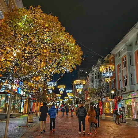 Attic - атик студио Апартаменти