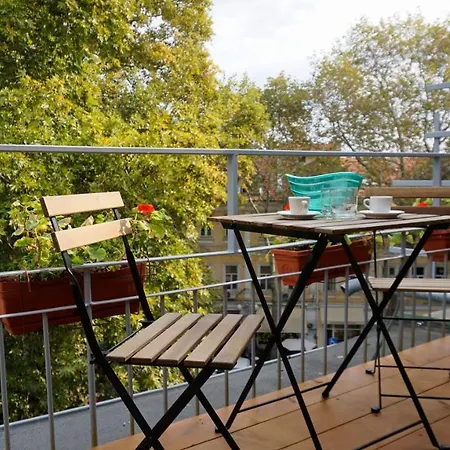 Apartman Attic - атик студио Várna