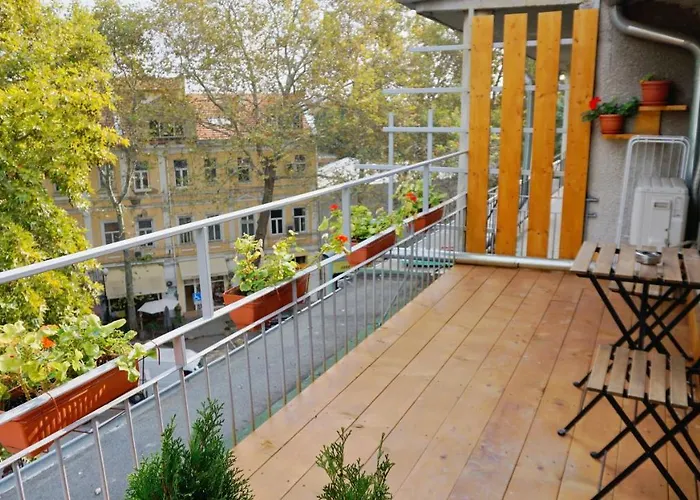 Attic - атик студио *